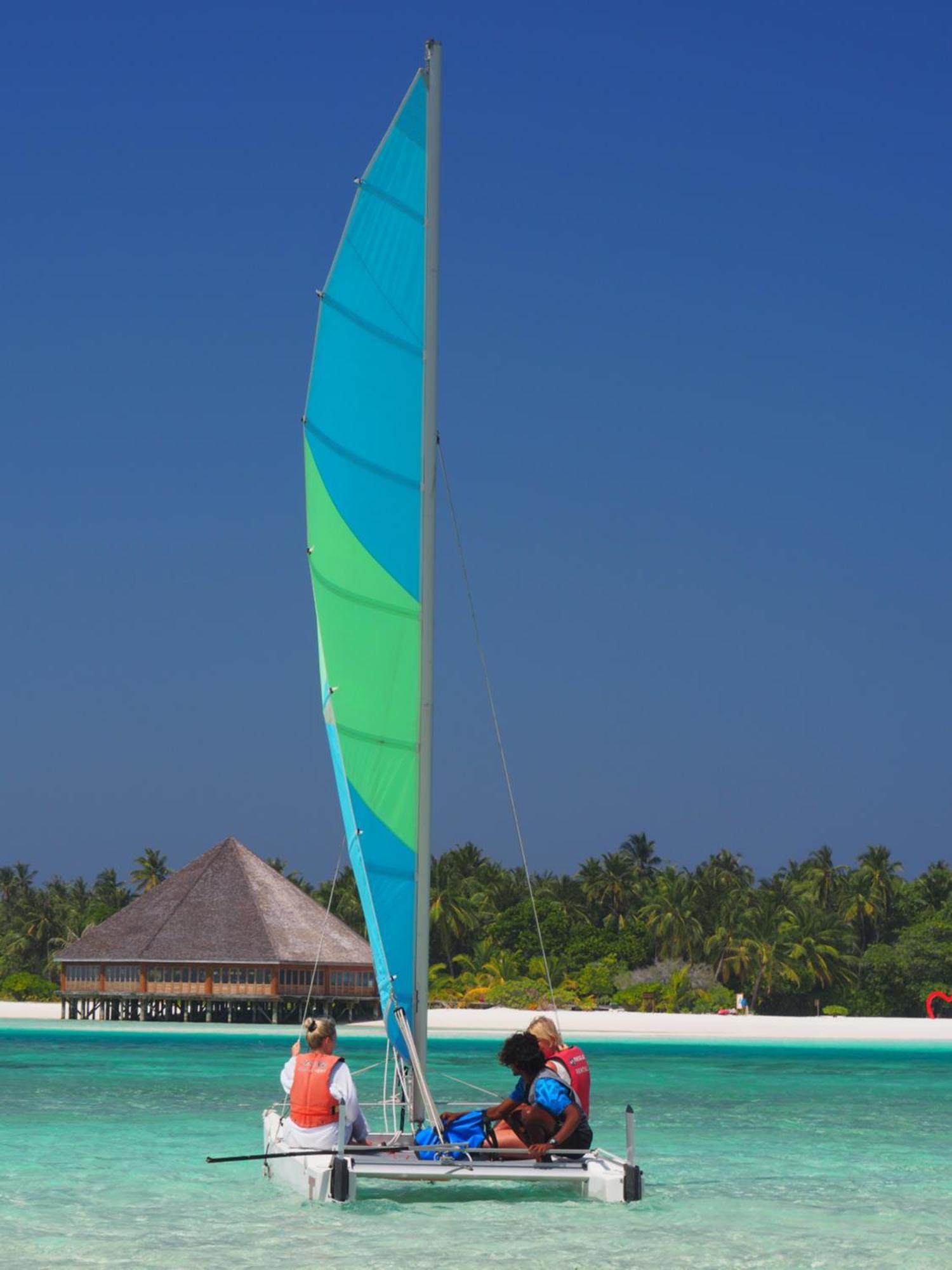 Club Kaafu Maldives Hotel Dhiffushi Exterior foto